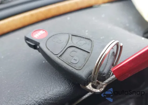 2003 Mercedes-Benz Clk 430 z USA, uszkodzony, nr VIN WDBLK70GX3T141575